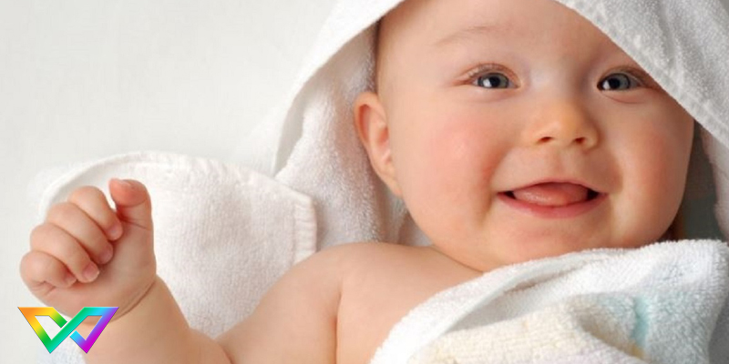 nam-mo-thay-em-be-danh-con-gi